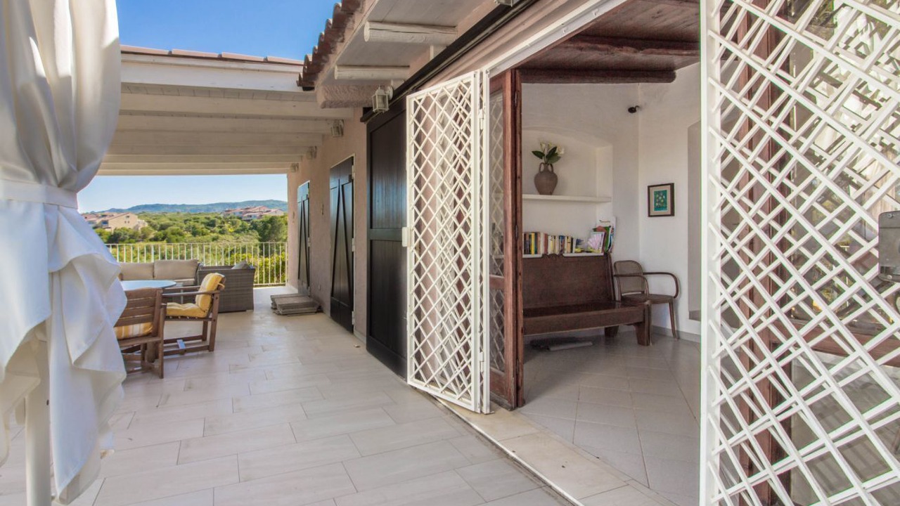 Photo of Patio Balcony in Porto Istana