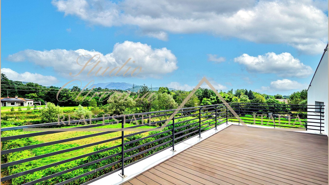 Photo of Outdoor in Montano Lucino