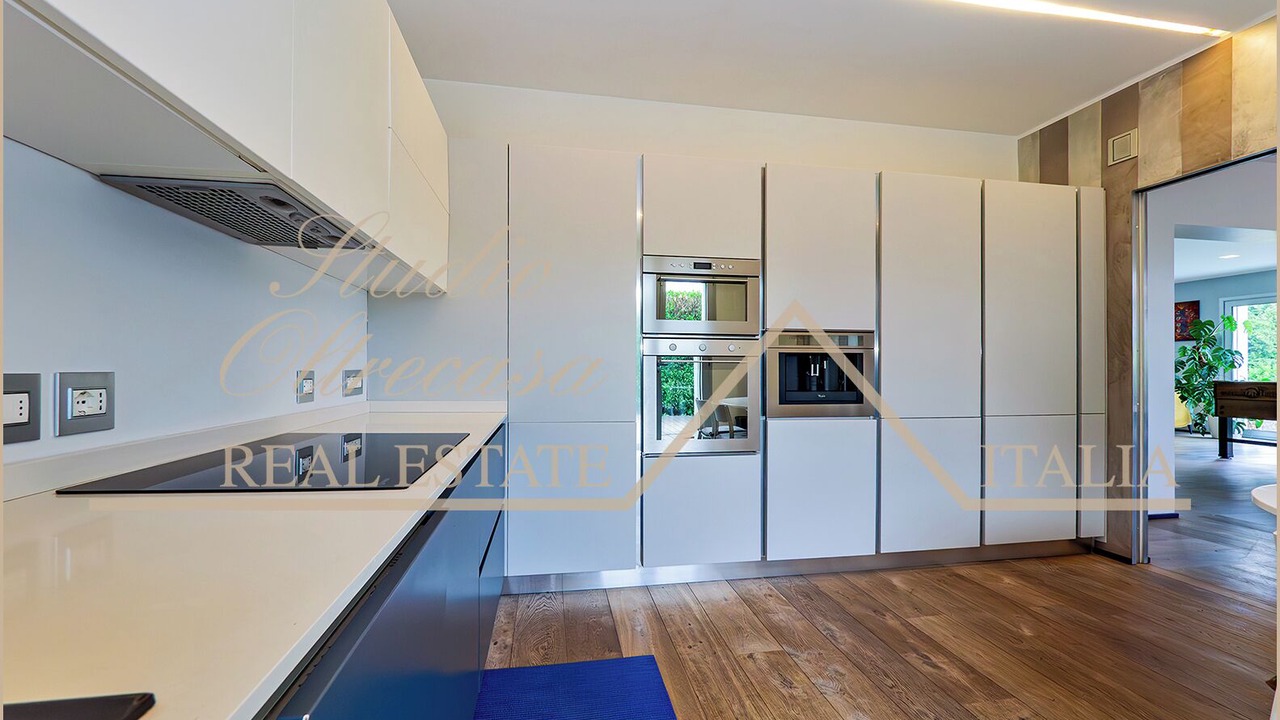 Photo of Kitchen in Montano Lucino