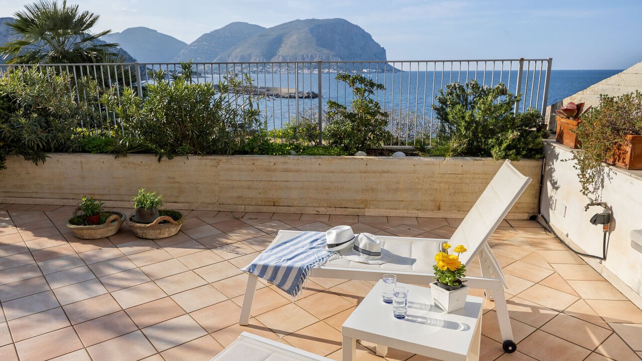Photo of Patio Balcony in Addaura