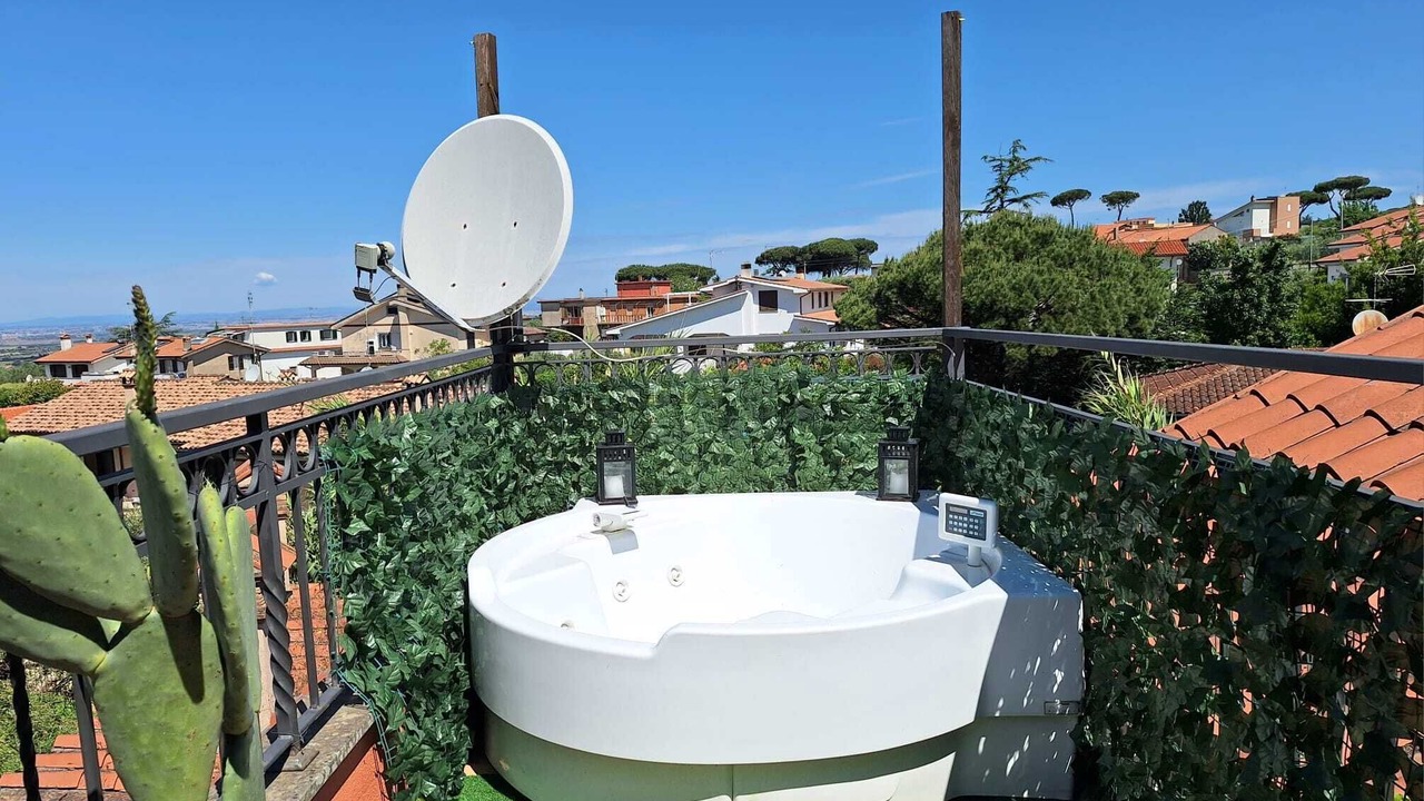 Photo of Outdoor in Pavona