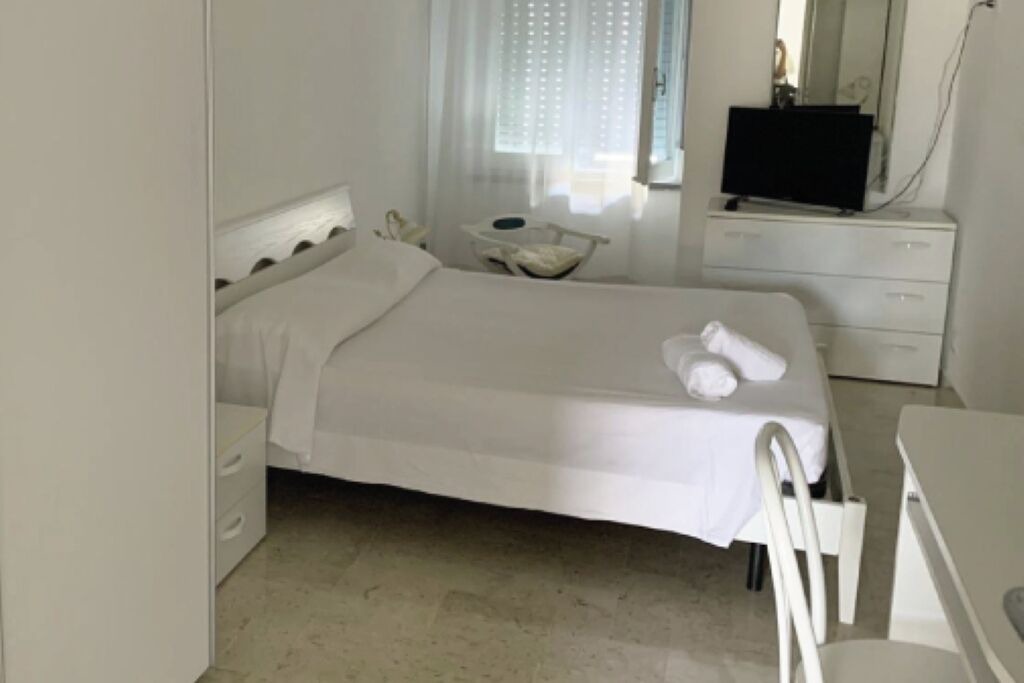 Photo of Bedroom in Catanzaro Lido