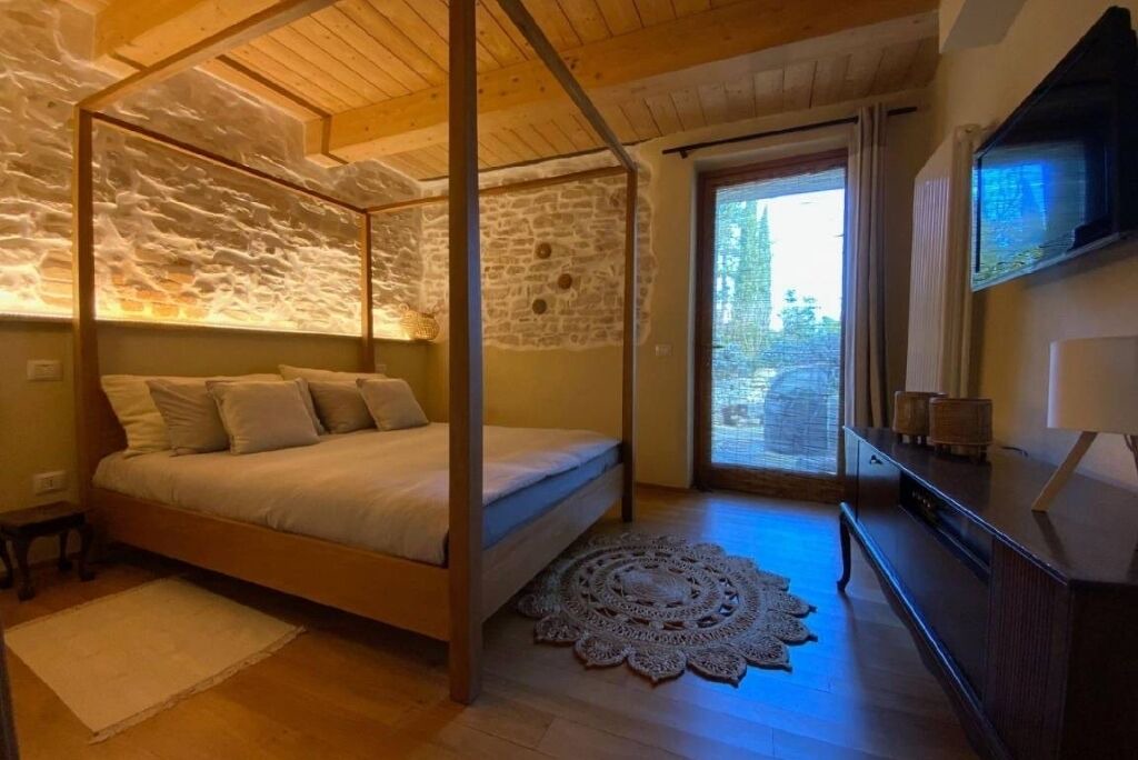 Photo of Bedroom in Pergola