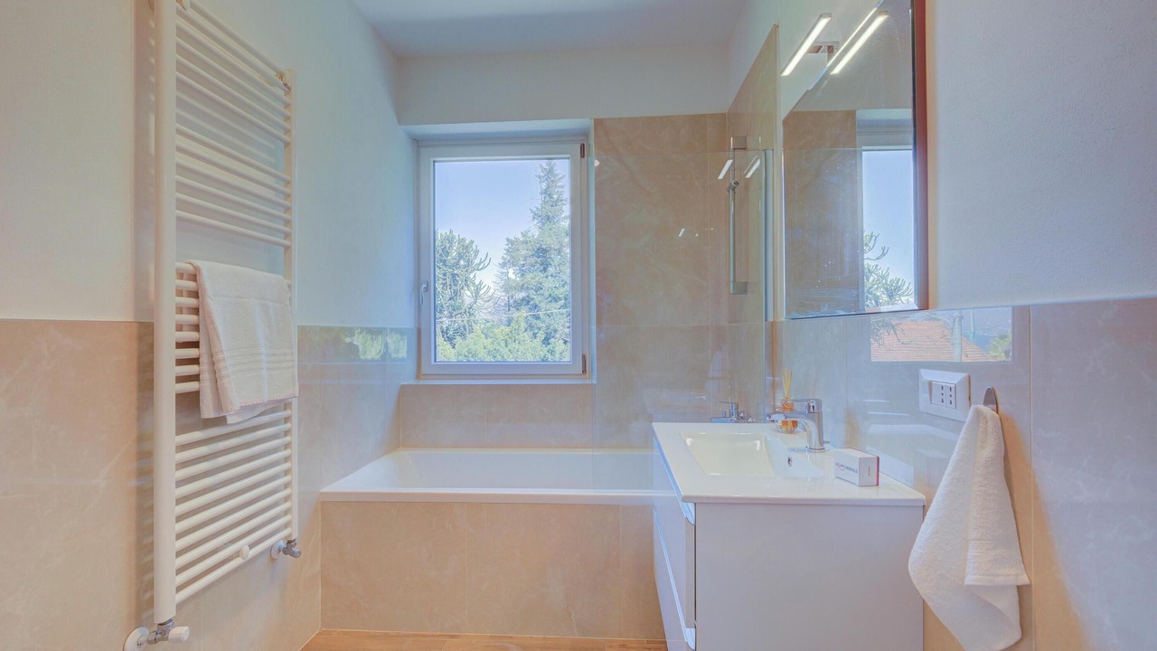 Photo of Bathroom in Porto Valtravaglia