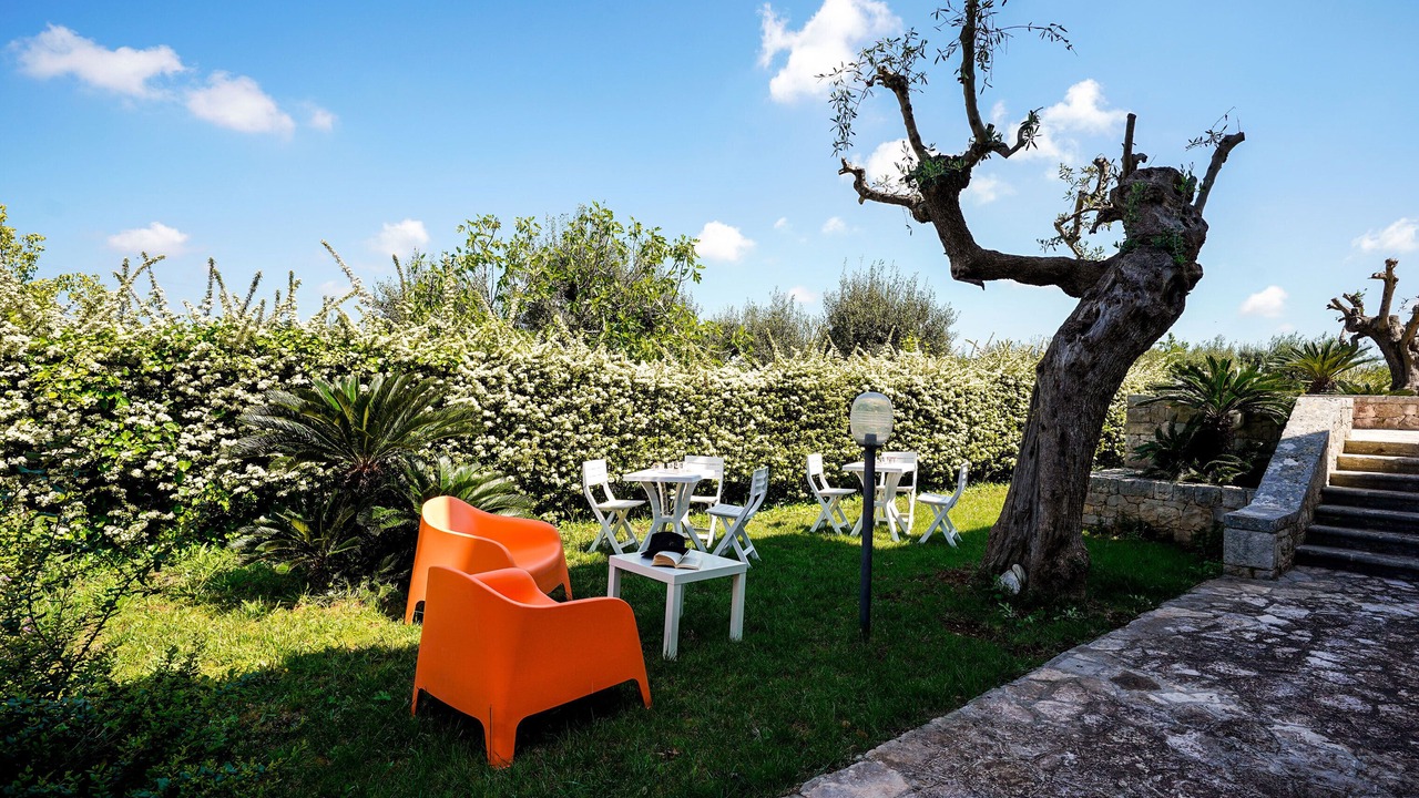 Photo of Outdoor in Alcanterini