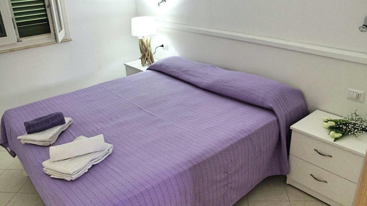 Photo of Bedroom in Le Castella