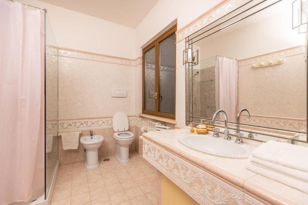 Photo of Bathroom in Tragliatella