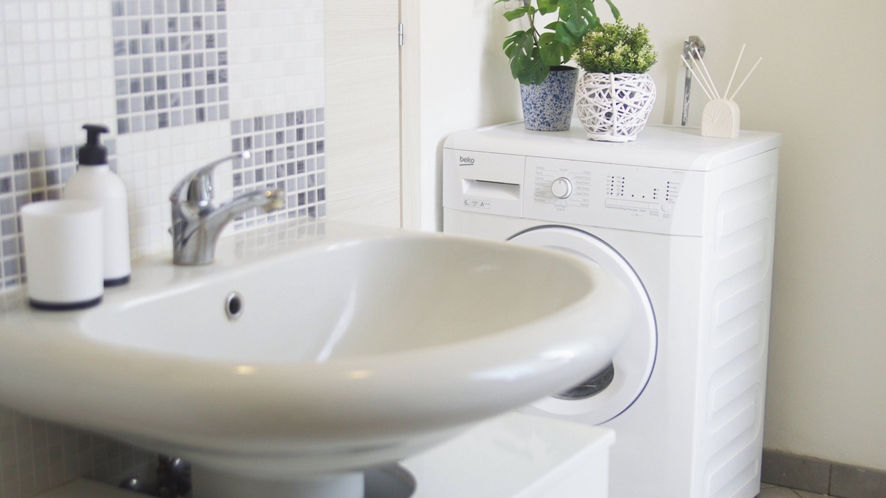 Photo of Bathroom in Santhia