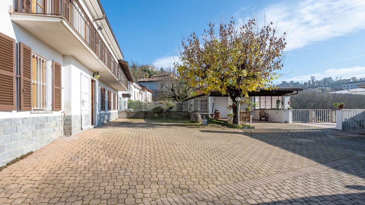 Photo of Outdoor in Rocca D'Arazzo