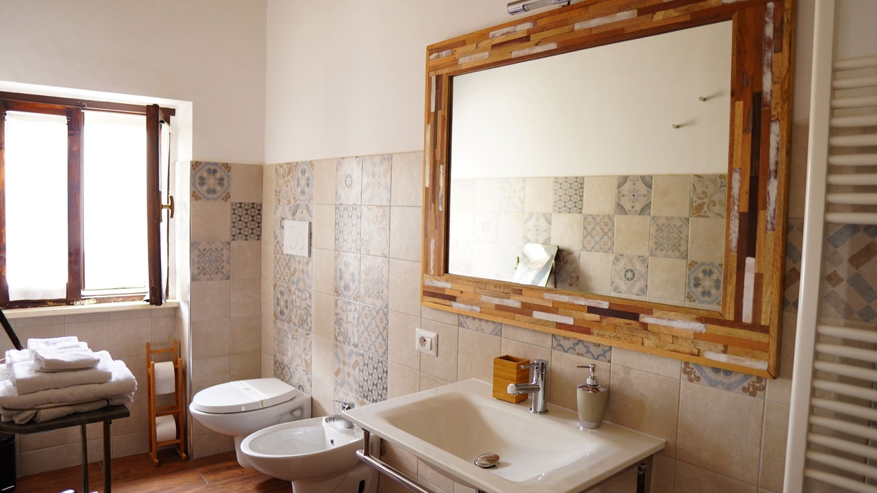 Photo of Bathroom in Loreto Aprutino
