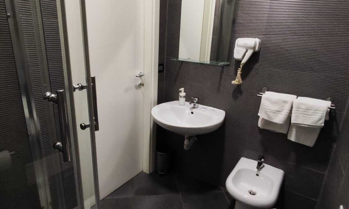 Photo of Bathroom in Arzano