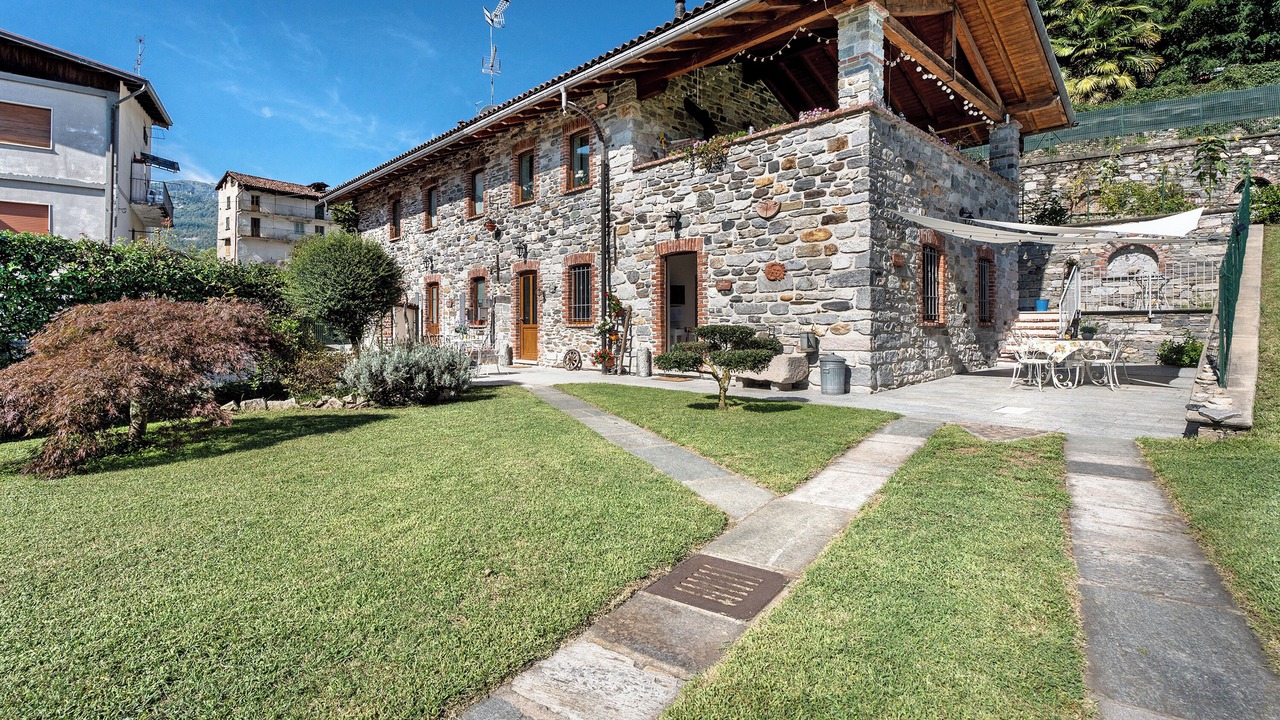 Photo of Outdoor in Comero