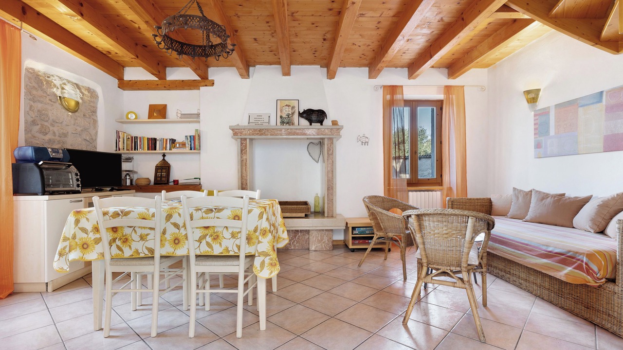 Photo of Livingroom in Assenza