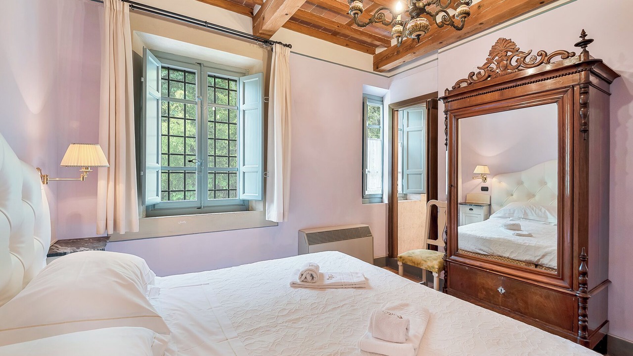 Photo of Bedroom in Valgiano