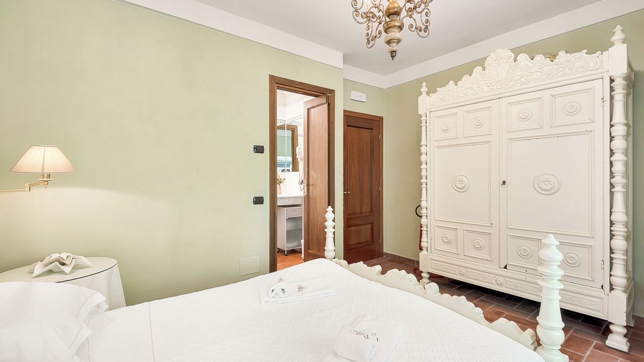 Photo of Bedroom in Valgiano