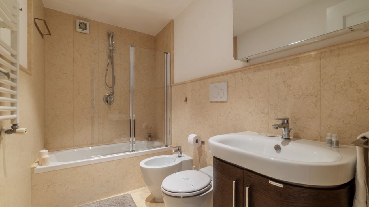 Photo of Bathroom in Sallustiano