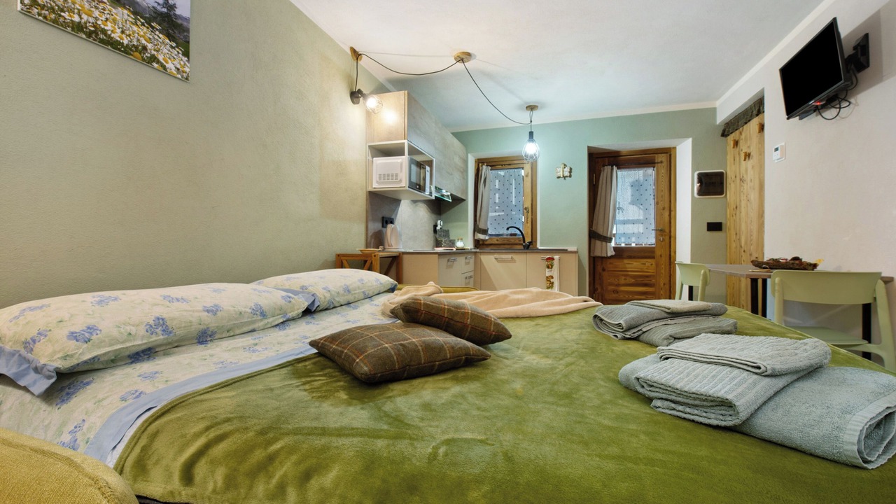 Photo of Bedroom in Maen