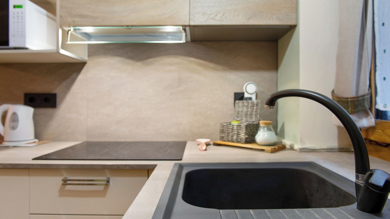 Photo of Kitchen in Maen