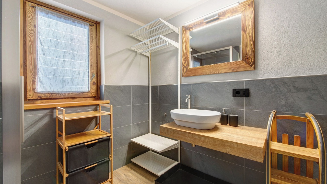 Photo of Bathroom in Maen