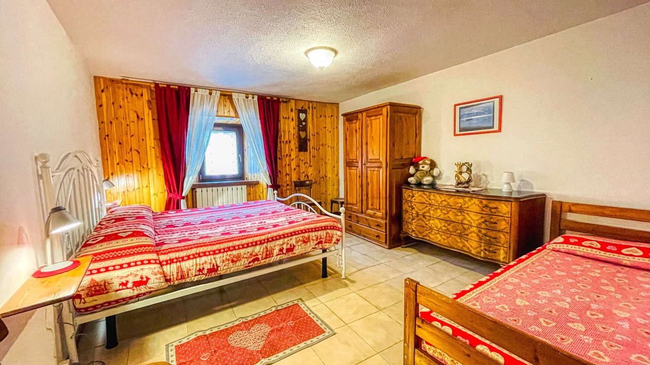 Photo of Bedroom in Oulx