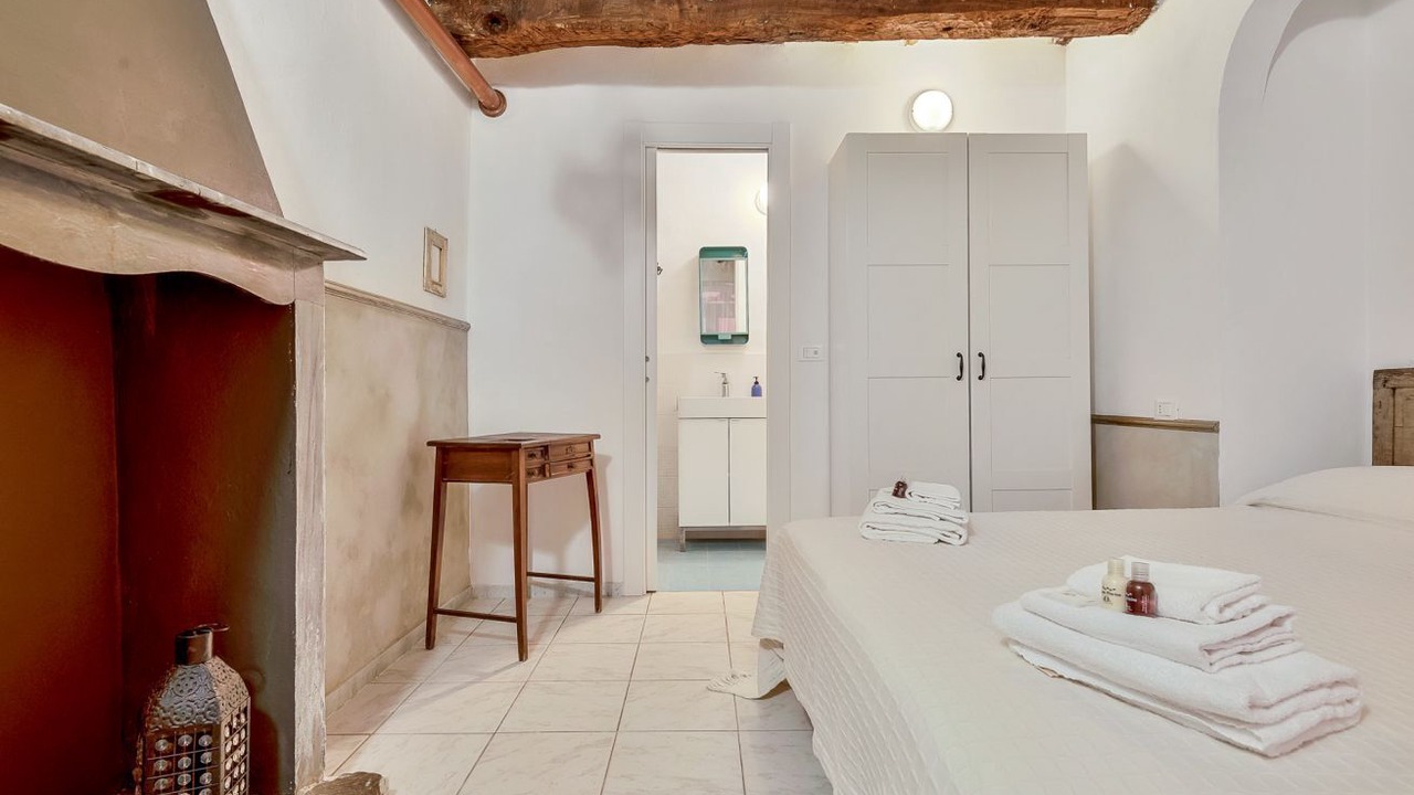 Photo of Bedroom in Montemarcello