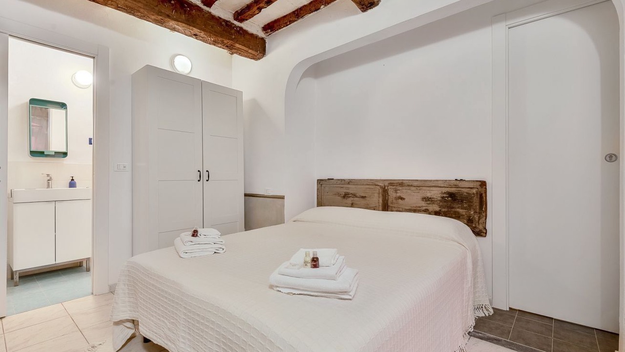 Photo of Bedroom in Montemarcello