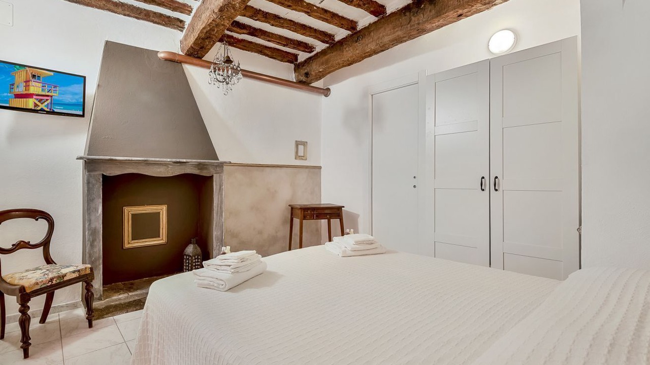 Photo of Bedroom in Montemarcello
