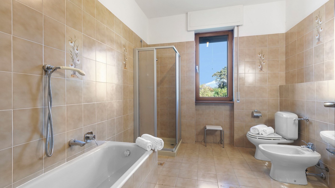 Photo of Bathroom in Porto Valtravaglia