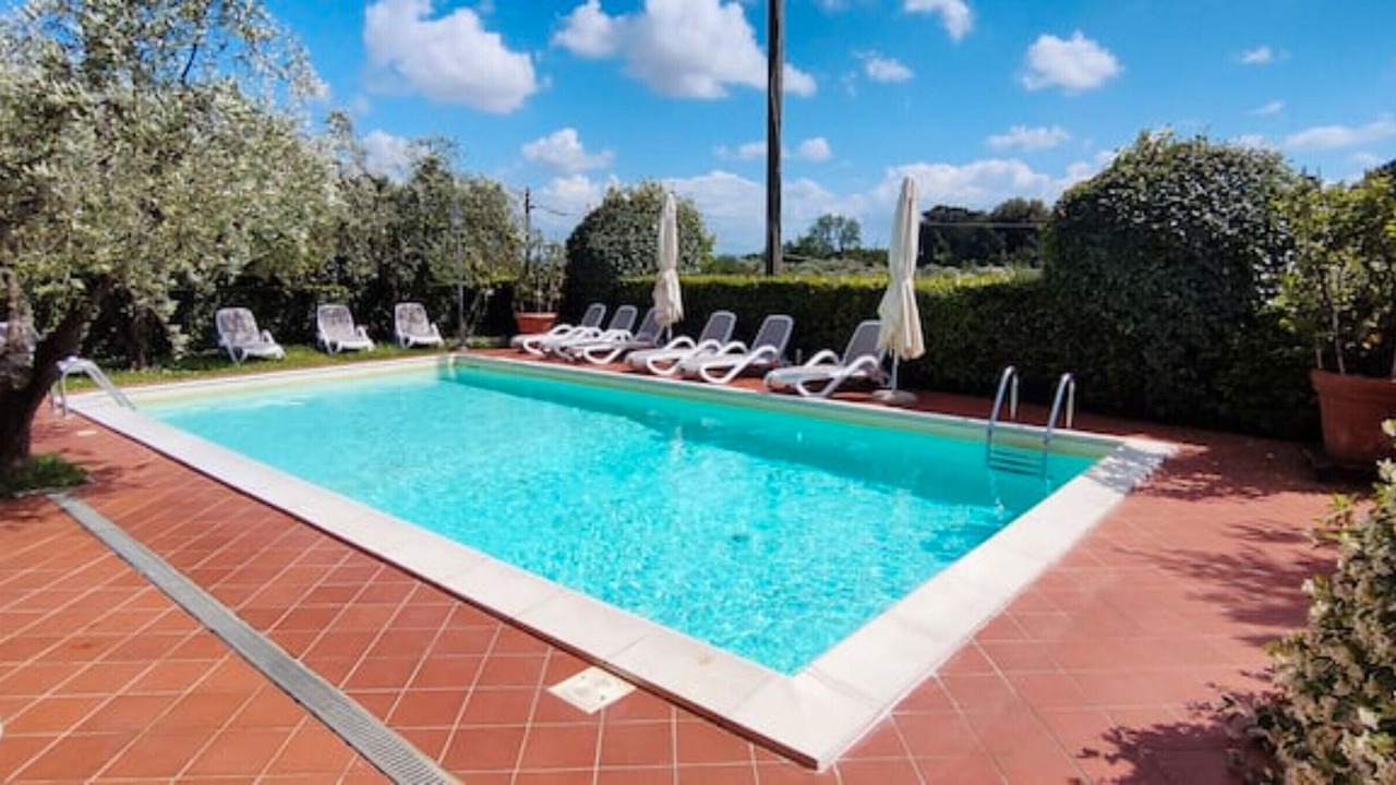 Photo of Outdoor in Massa e Cozzile