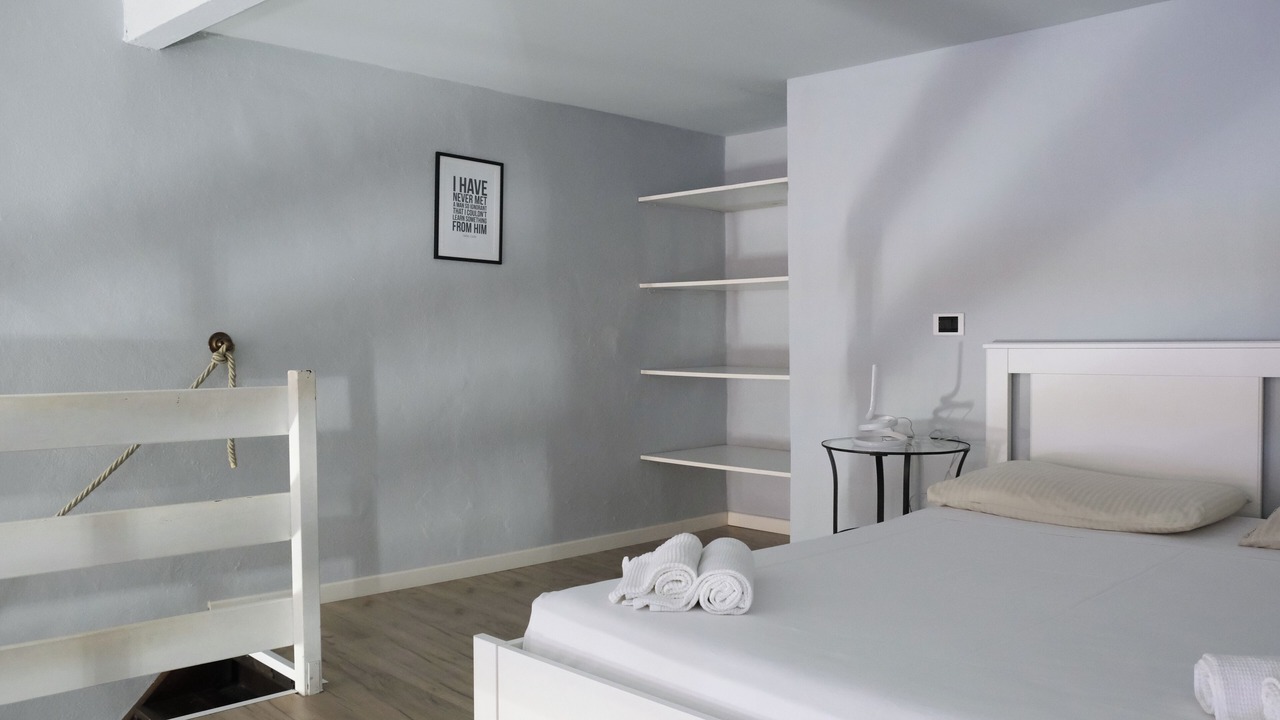 Photo of Bedroom in Verona City Centre