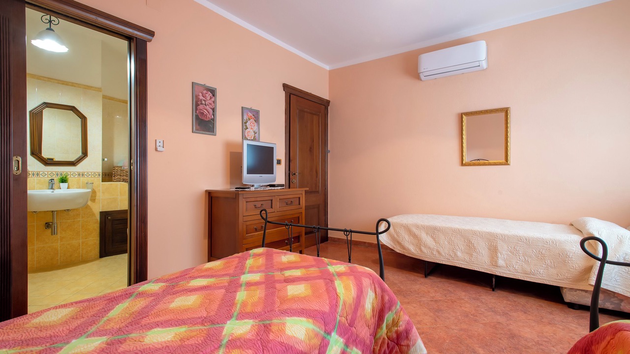 Photo of Bedroom in Giave