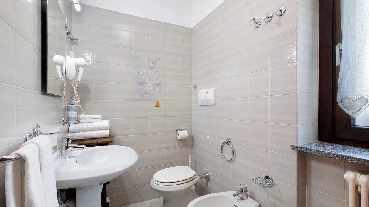 Photo of Bathroom in Saint-Pierre