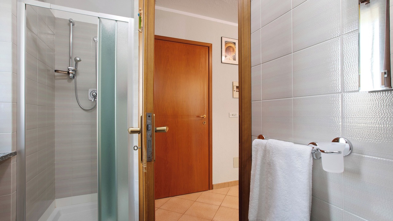 Photo of Bathroom in Saint-Pierre