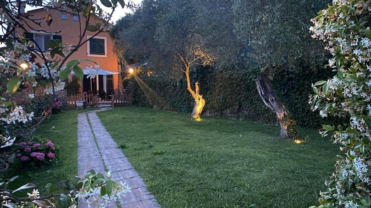 Photo of Outdoor in Rezza