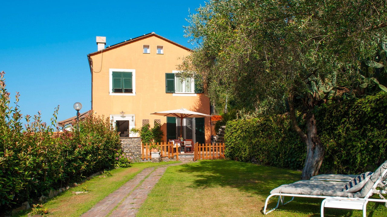 Photo of Outdoor in Rezza