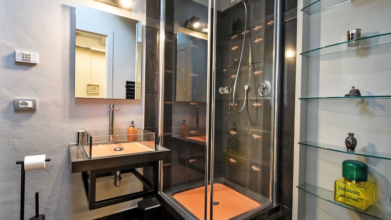 Photo of Bathroom in Cremignane