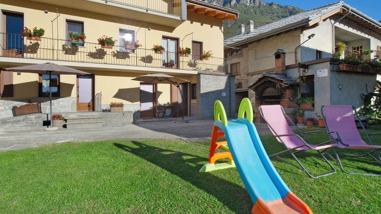 Photo of Outdoor in Pont-Saint-Martin