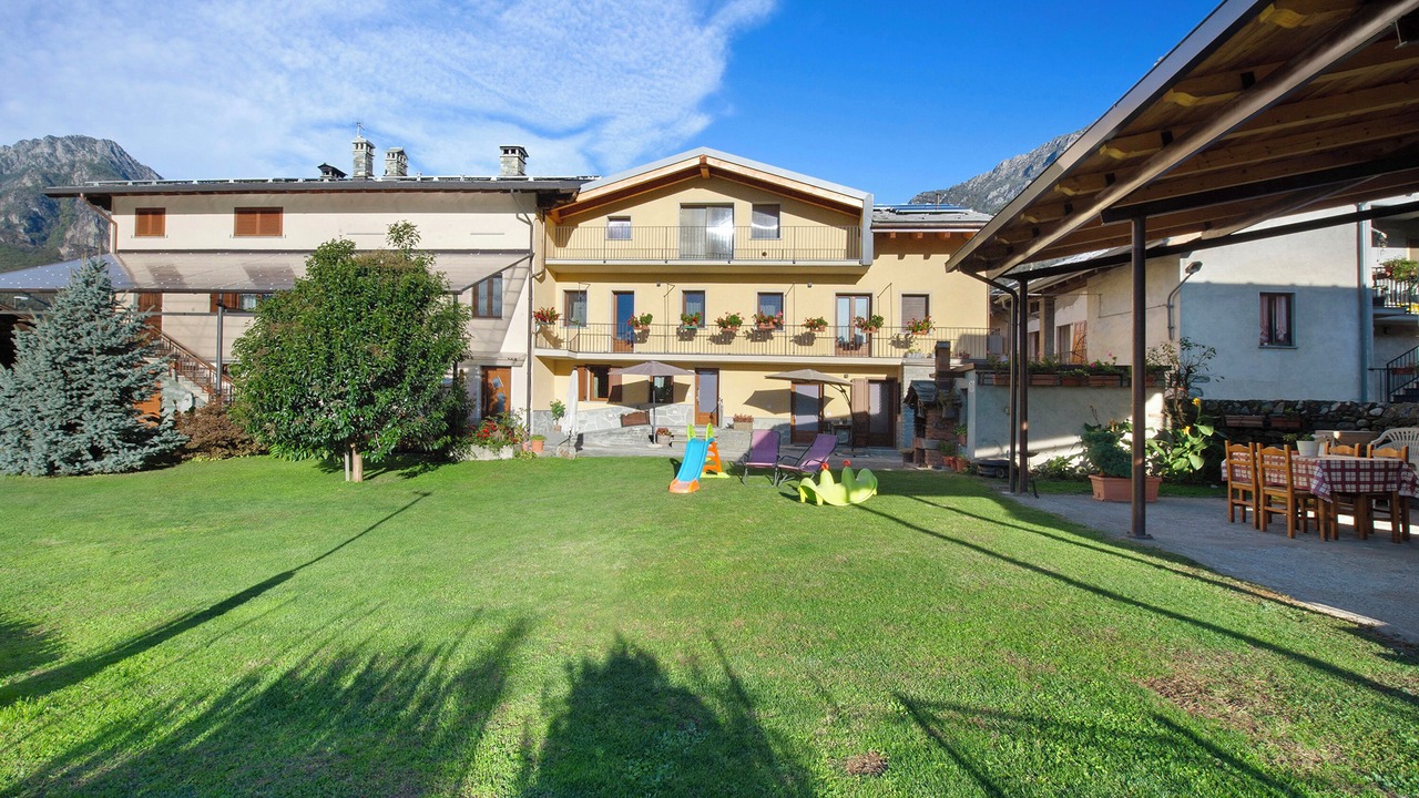 Photo of Outdoor in Pont-Saint-Martin