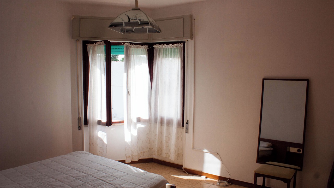 Photo of Bedroom in Latina Lido