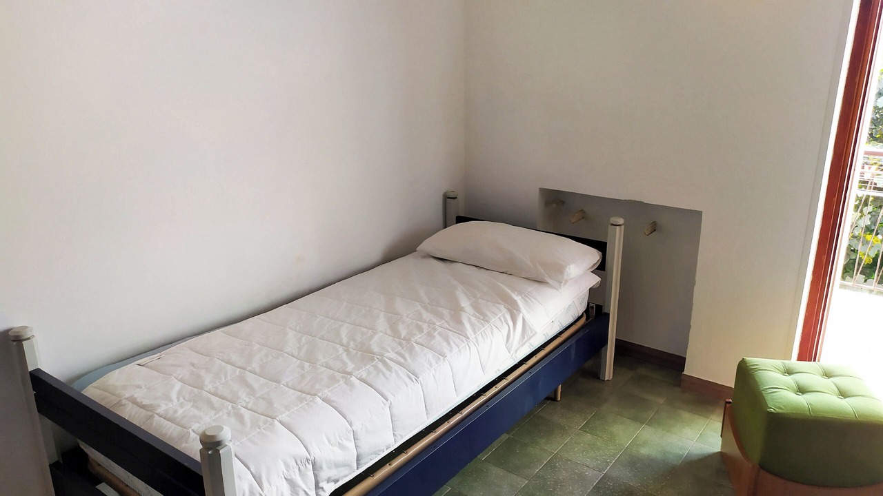 Photo of Bedroom in Latina Lido