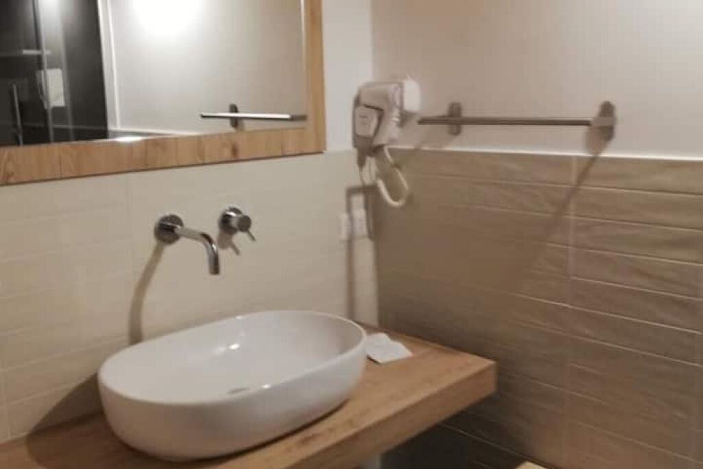 Photo of Bathroom in Naples City Centre