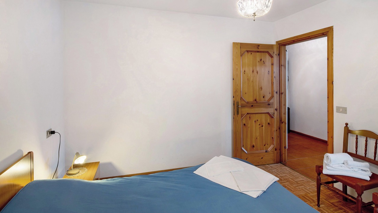 Photo of Bedroom in Caviola