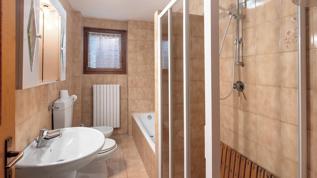Photo of Bathroom in Caviola