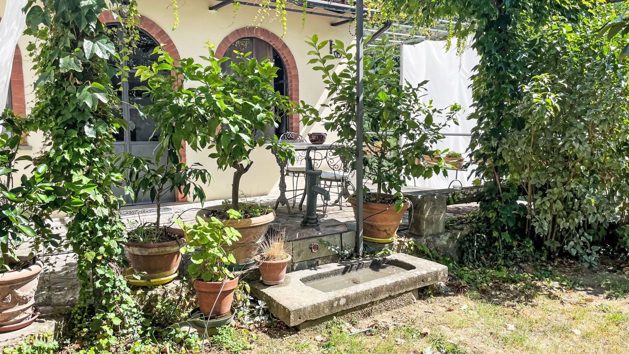 Photo of Outdoor in Barga