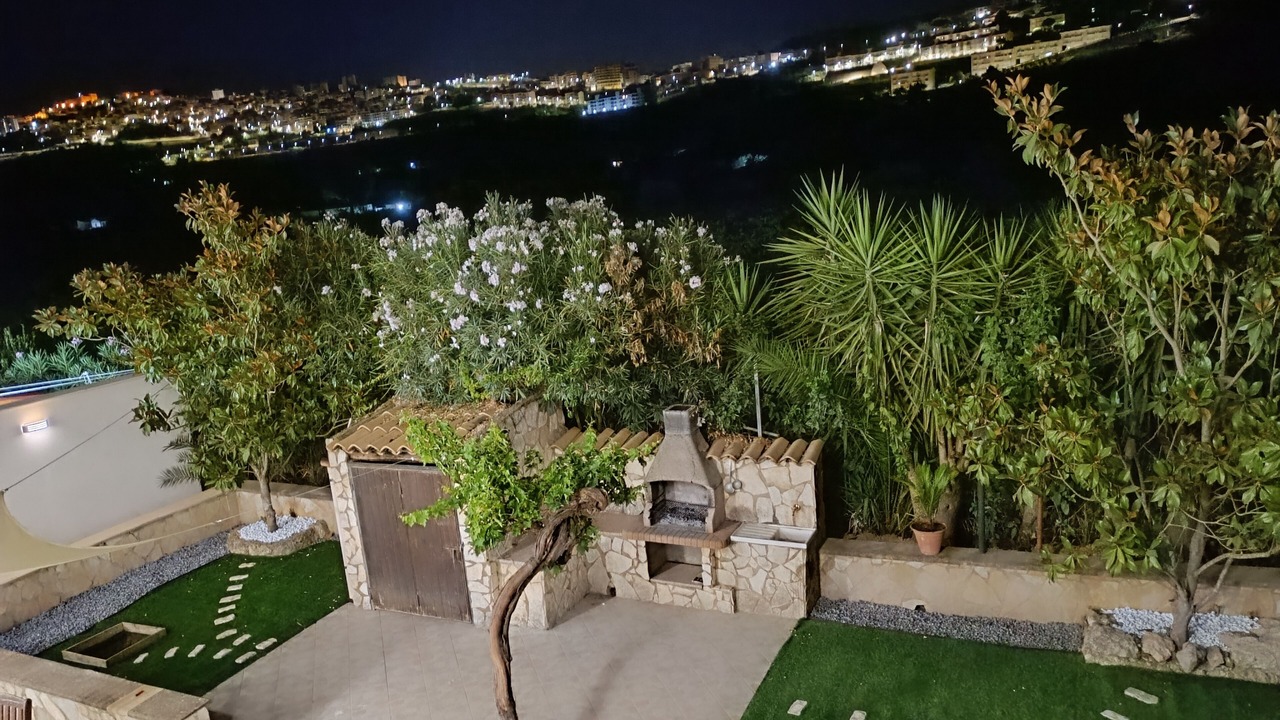 Photo of Patio Balcony in Naro