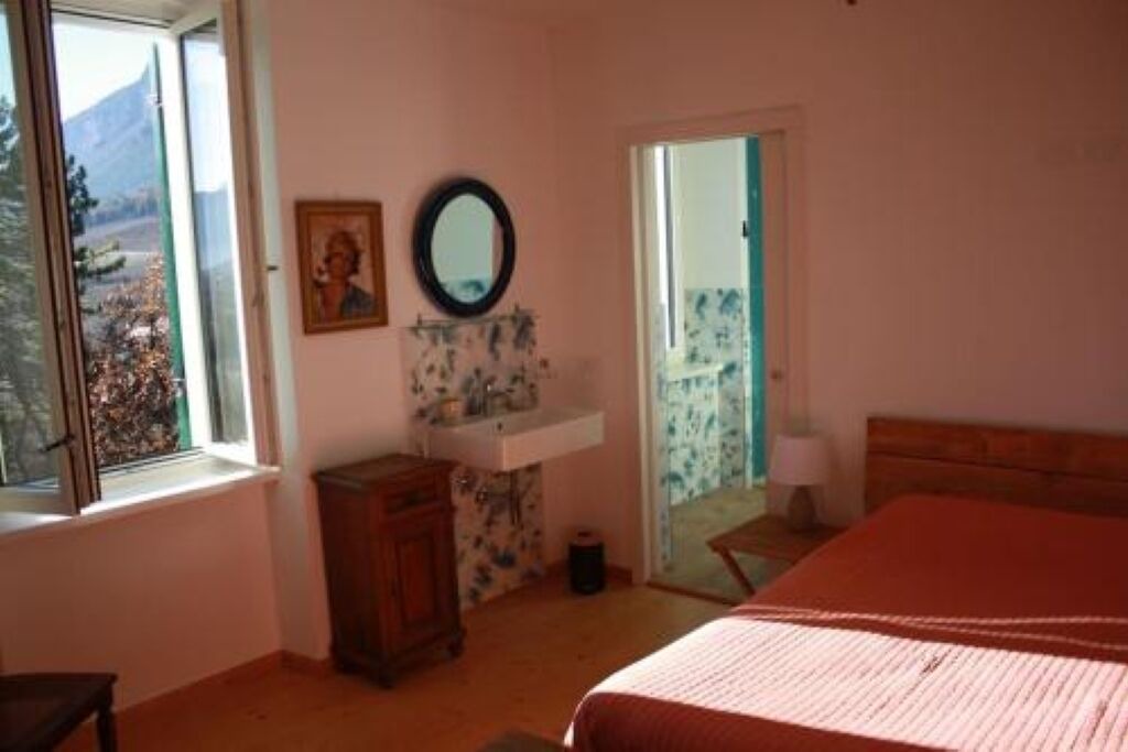 Photo of Bedroom in Terres