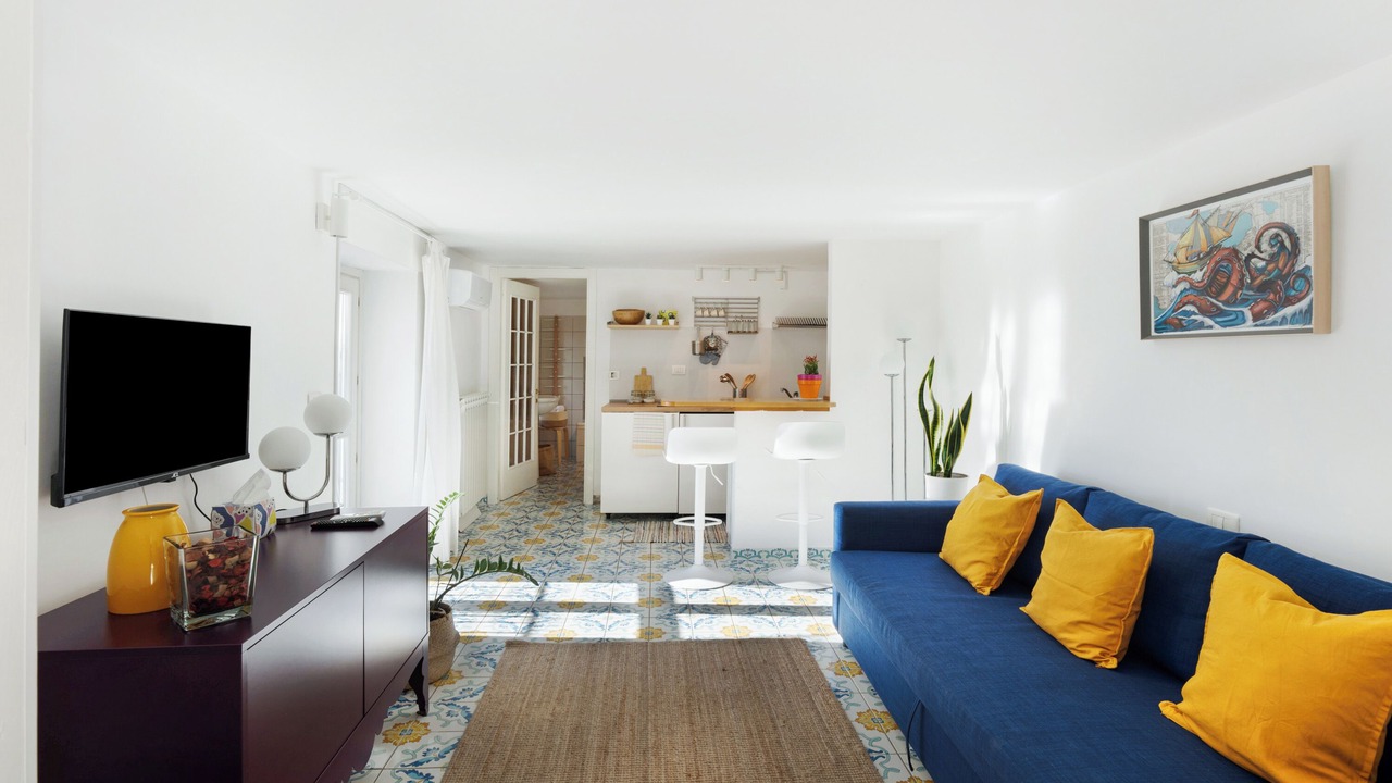 Photo of Livingroom in Historical Downtown Salerno