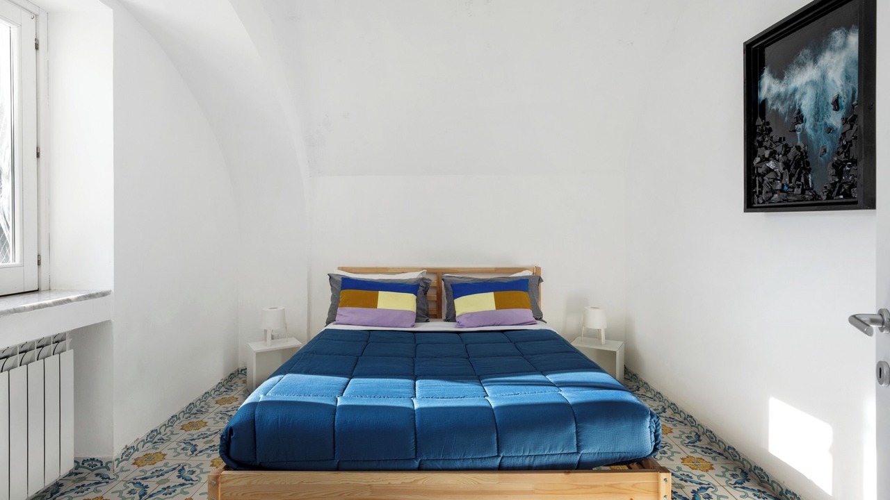Photo of Bedroom in Historical Downtown Salerno