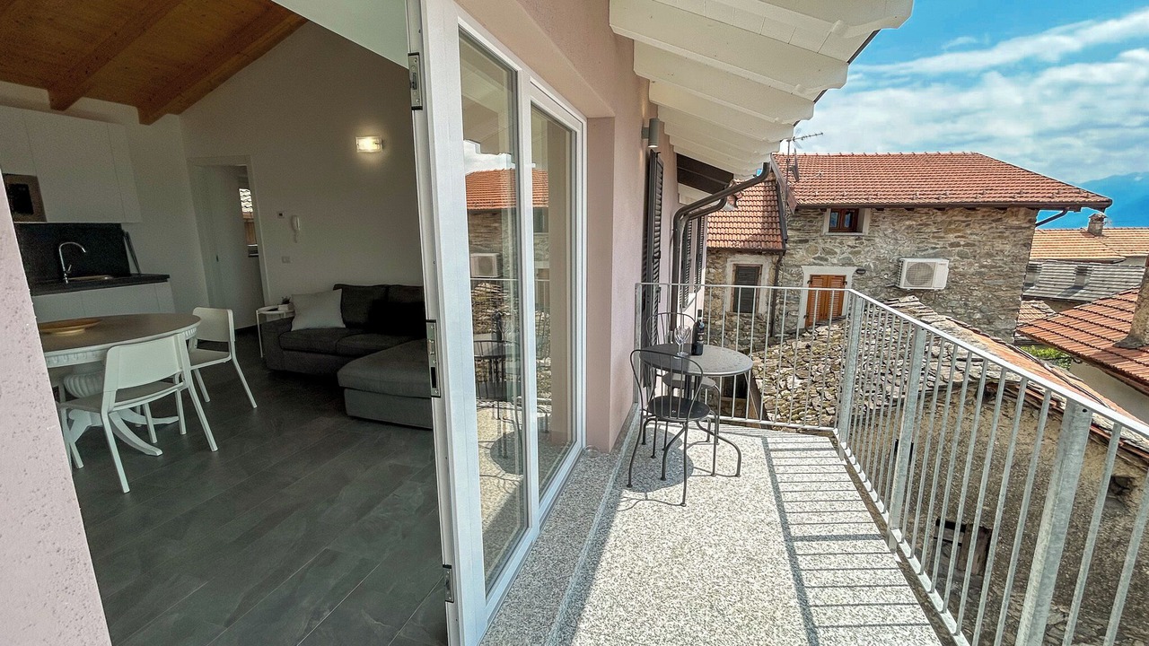 Photo of Patio Balcony in Vercana