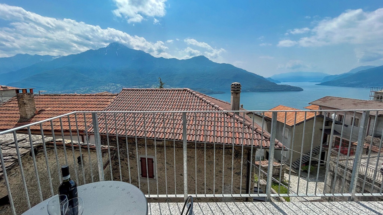 Photo of Patio Balcony in Vercana